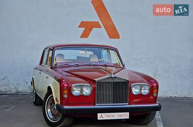 Седан Rolls-Royce Silver Shadow 1974 в 