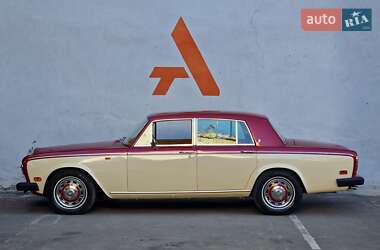 Седан Rolls-Royce Silver Shadow 1974 в 