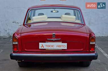 Седан Rolls-Royce Silver Shadow 1974 в 