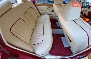 Седан Rolls-Royce Silver Shadow 1974 в 