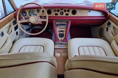 Седан Rolls-Royce Silver Shadow 1974 в 