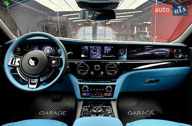 Купе Rolls-Royce Spectre 2025 в 