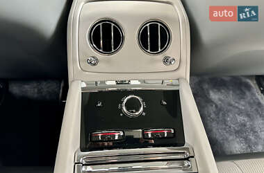 Купе Rolls-Royce Spectre 2024 в 