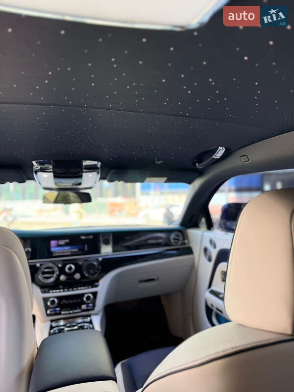 Купе Rolls-Royce Spectre 2024 в Києві фото 29 Купе Rolls-Royce Spectre 2024 в Києві