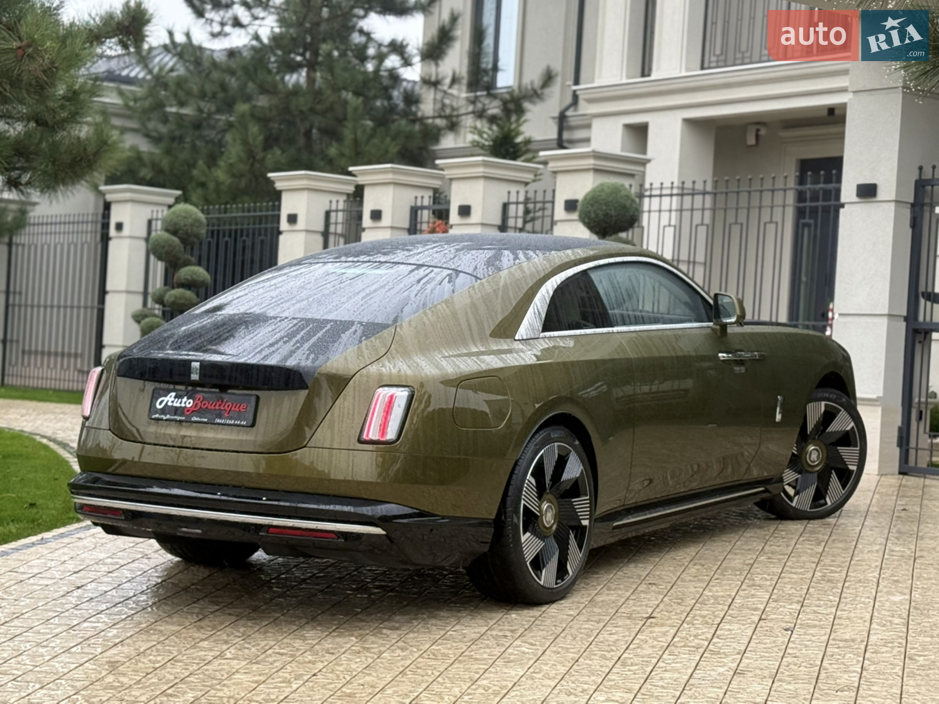 2023 Rolls-Royce Spectre - мініатюра 22