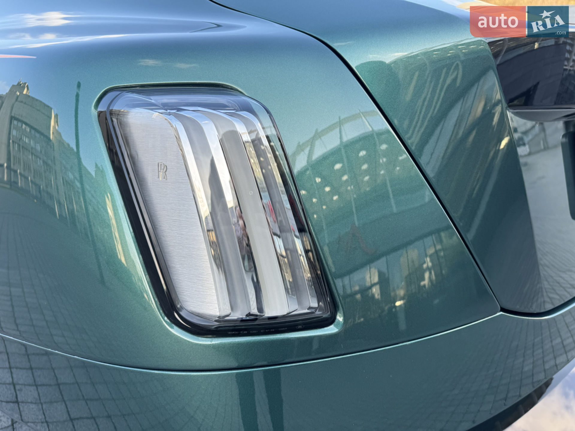 2024 Rolls-Royce Spectre - мініатюра 12
