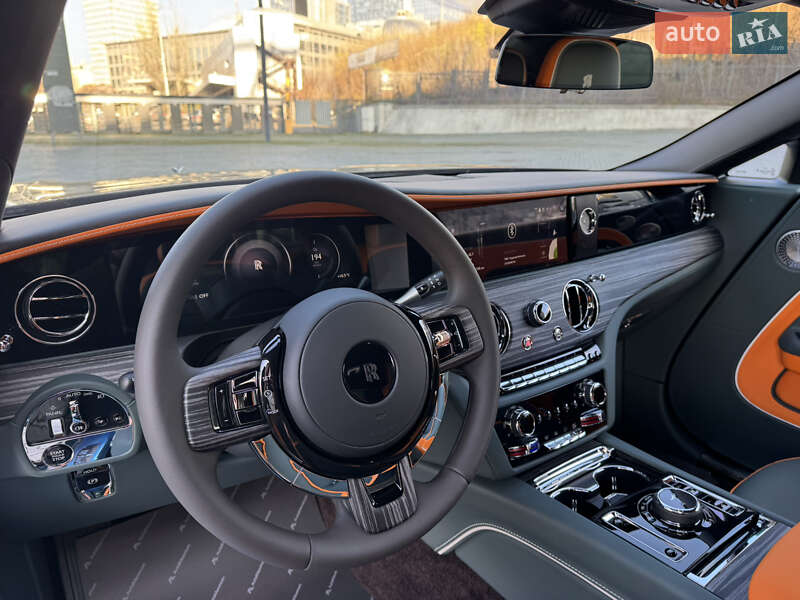 Купе Rolls-Royce Spectre 2024 в Києві фото 16 Купе Rolls-Royce Spectre 2024 в Києві