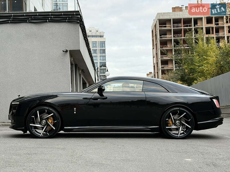 Купе Rolls-Royce Spectre 2025 в Киеве фото 25 Купе Rolls-Royce Spectre 2025 в Киеве
