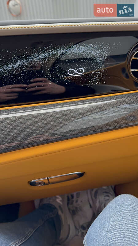 Купе Rolls-Royce Spectre 2025 в Киеве фото 94 Купе Rolls-Royce Spectre 2025 в Киеве