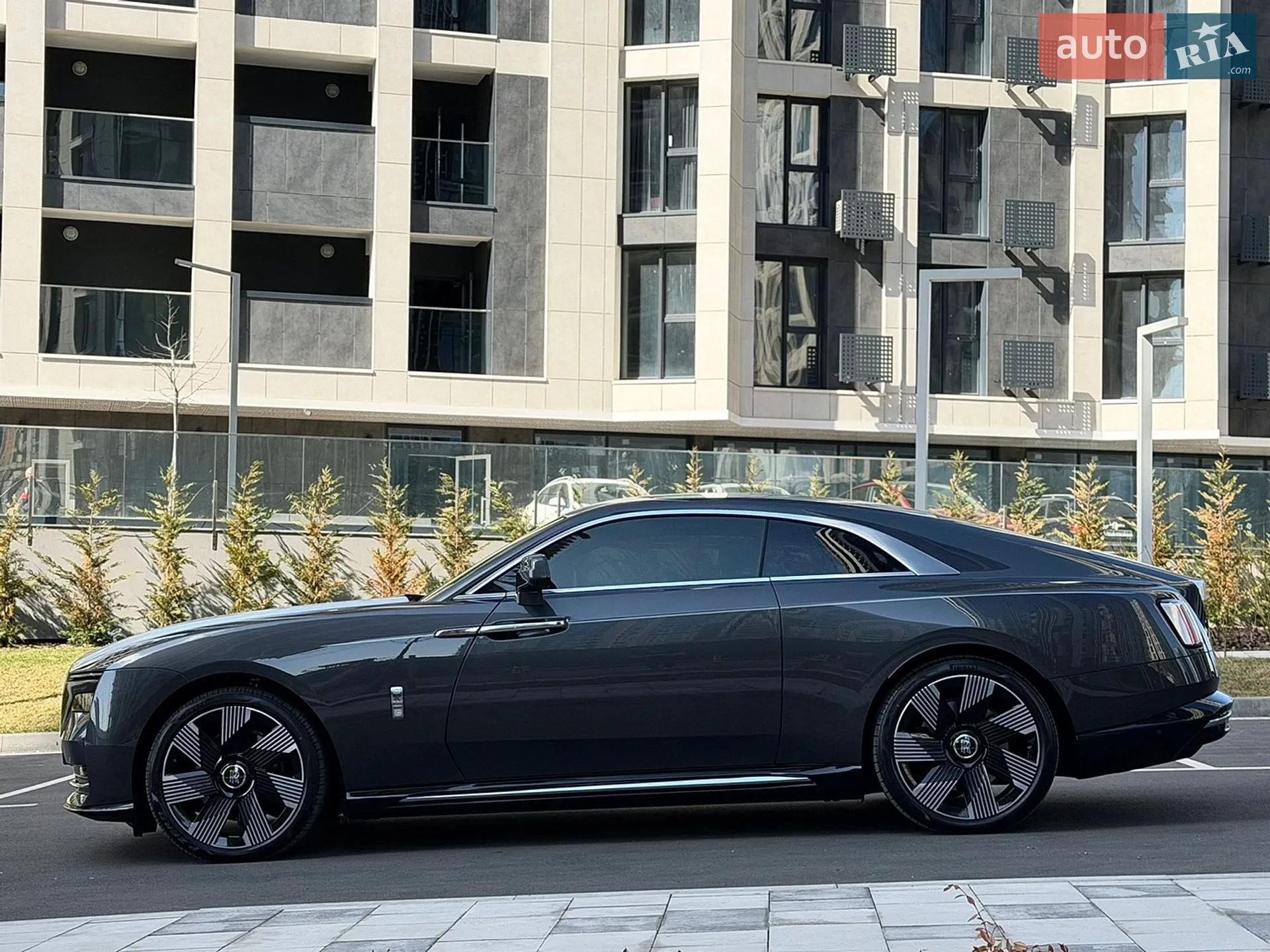 2024 Rolls-Royce Spectre - мініатюра 25