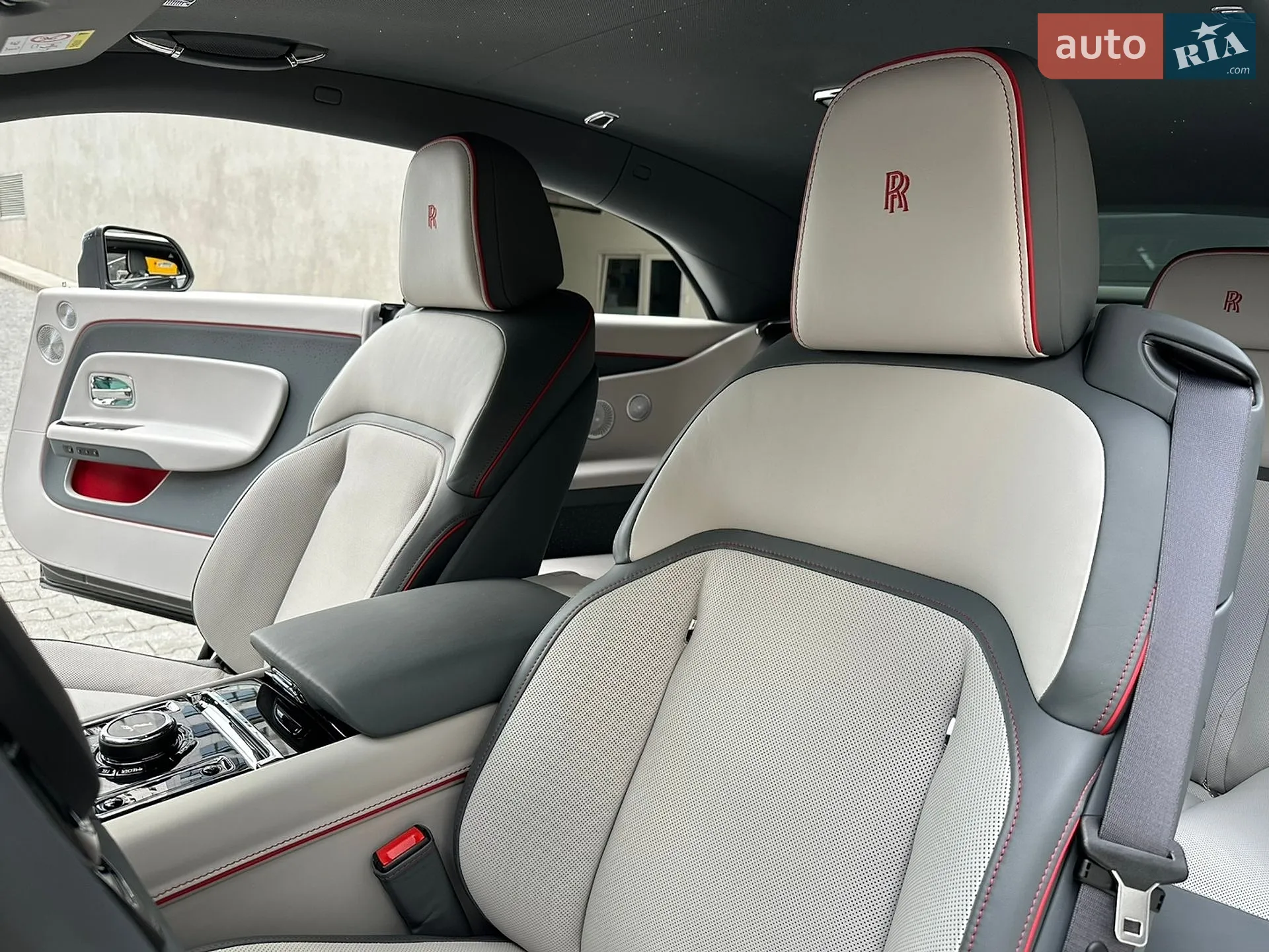 2024 Rolls-Royce Spectre - мініатюра 43