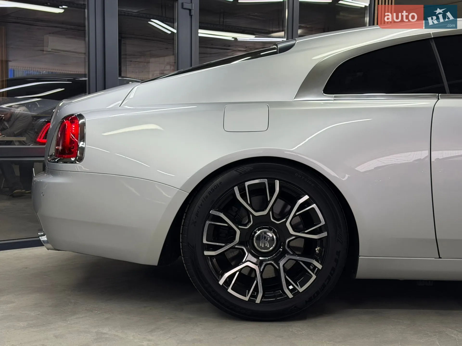 2014 Rolls-Royce Wraith - мініатюра 11