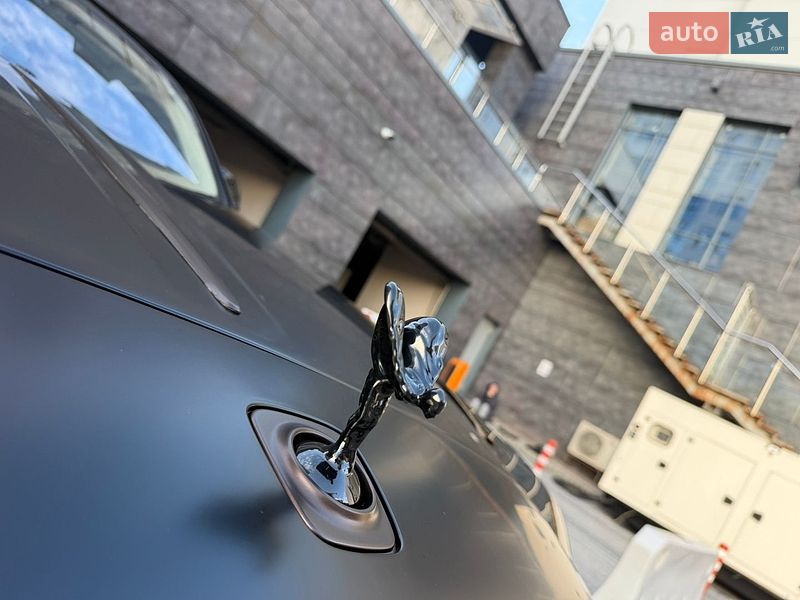 Купе Rolls-Royce Wraith 2015 в Киеве фото 13 Купе Rolls-Royce Wraith 2015 в Киеве