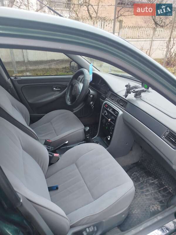 Хэтчбек Rover 416 1998 в Ровно