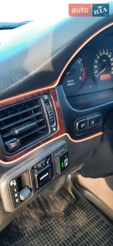 Хэтчбек Rover 45 2001 в Ромнах