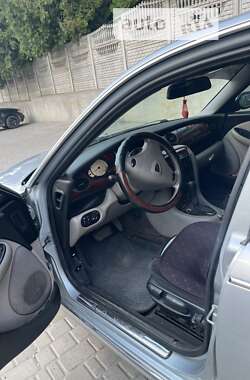 Седан Rover 75 2000 в 