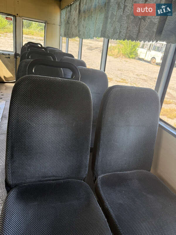Пригородный автобус РУТА 20 2006 в Кременчуге фото 5 Пригородный автобус РУТА 20 2006 в Кременчуге