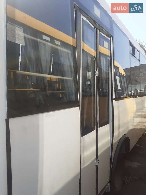 Городской автобус РУТА 25 2012 в Житомире