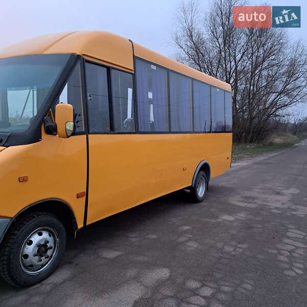 Микроавтобус РУТА 25 2013 в Киеве фото 2 Микроавтобус РУТА 25 2013 в Киеве