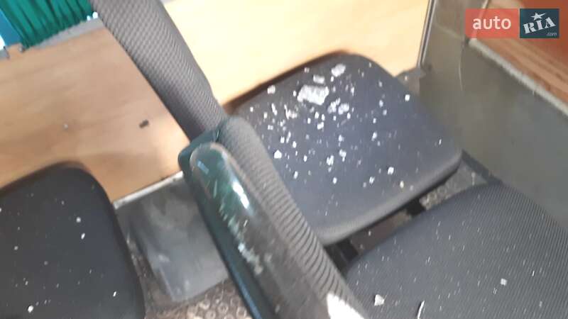 Микроавтобус РУТА А0483 2006 в Херсоне фото 17 Микроавтобус РУТА А0483 2006 в Херсоне