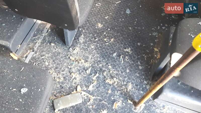 Микроавтобус РУТА А0483 2006 в Херсоне фото 19 Микроавтобус РУТА А0483 2006 в Херсоне