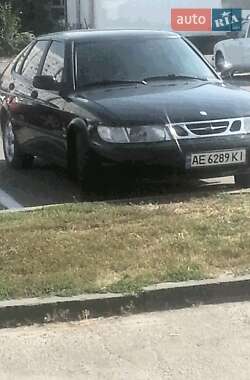 Хэтчбек Saab 9-3 2002 в 
