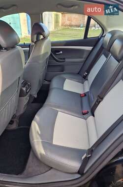 Седан Saab 9-3 2003 в 