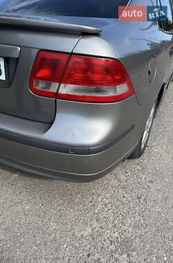 Седан Saab 9-3 2003 в 
