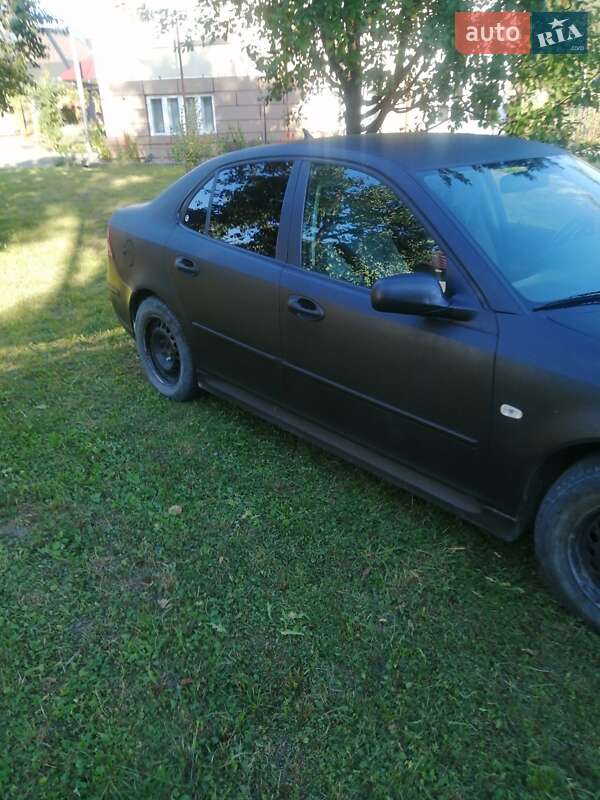 Седан Saab 9-3 2003 в Дубовом