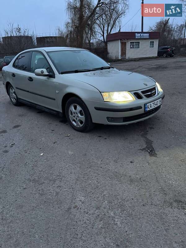 Saab 9-3 2004 Saab 9-3 2004