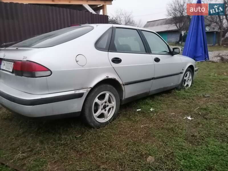 Хэтчбек Saab 9-3 2001 в Черкассах
