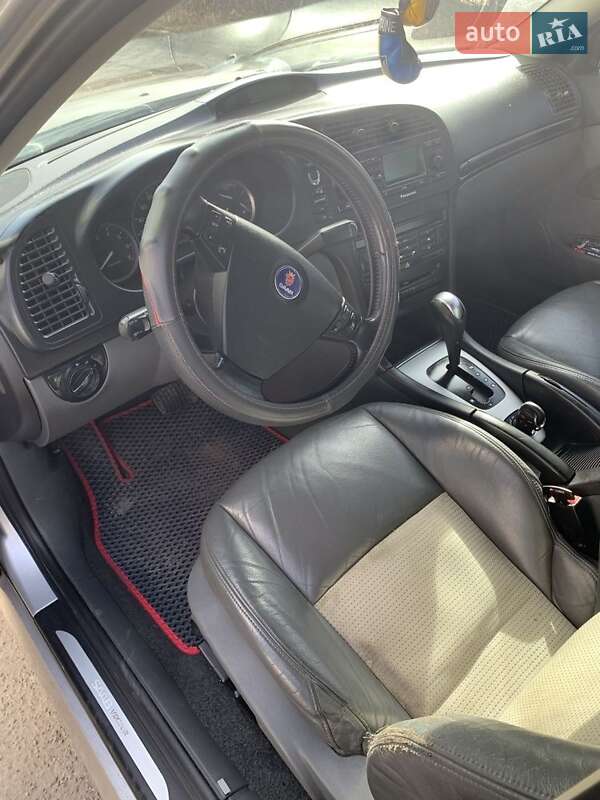 Седан Saab 9-3 2002 в Обухове