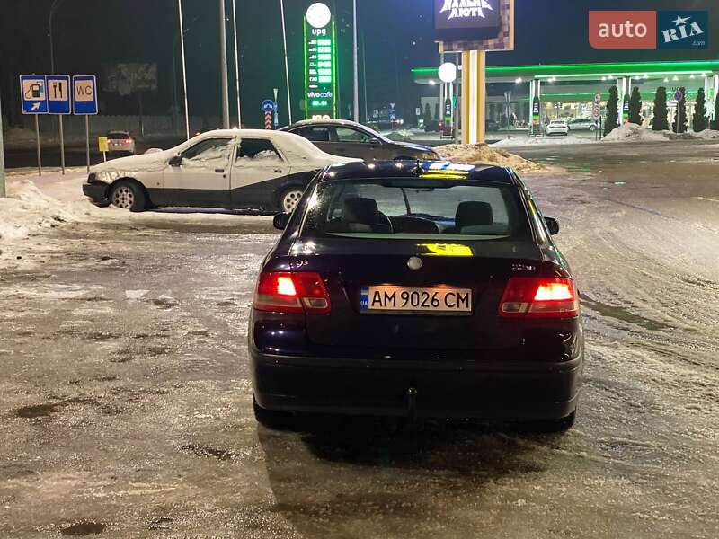 Седан Saab 9-3 2003 в Борисполі