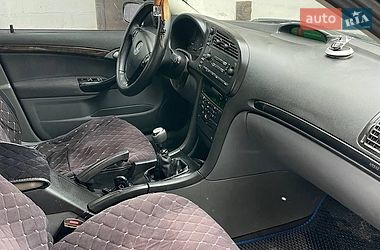 Седан Saab 9-3 2004 в Умані