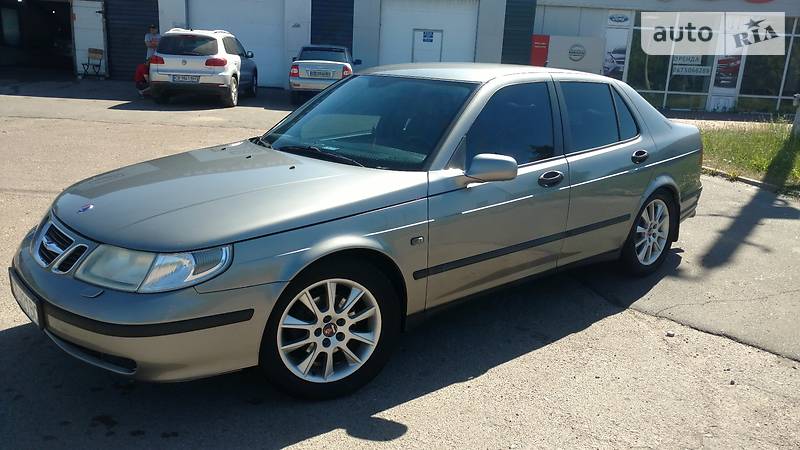 Седан Saab 9-5 2004 в Киеве