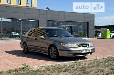 Седан Saab 9-5 2004 в Нетешине