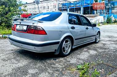 Седан Saab 9-5 2001 в 