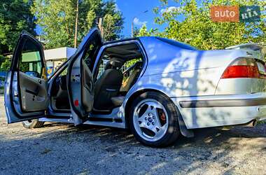 Седан Saab 9-5 2001 в 