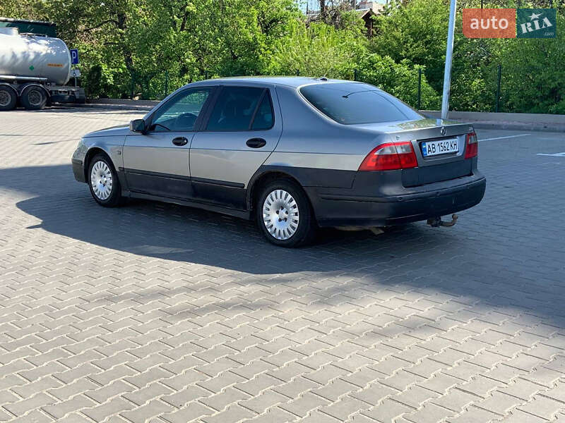 Седан Saab 9-5 2003 в Вінниці