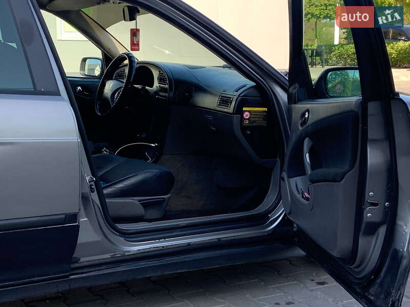 Седан Saab 9-5 2003 в Вінниці