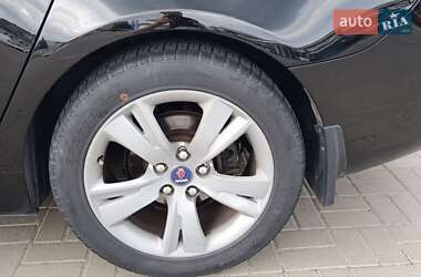 Седан Saab 9-5 2011 в 