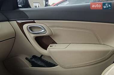 Седан Saab 9-5 2011 в 