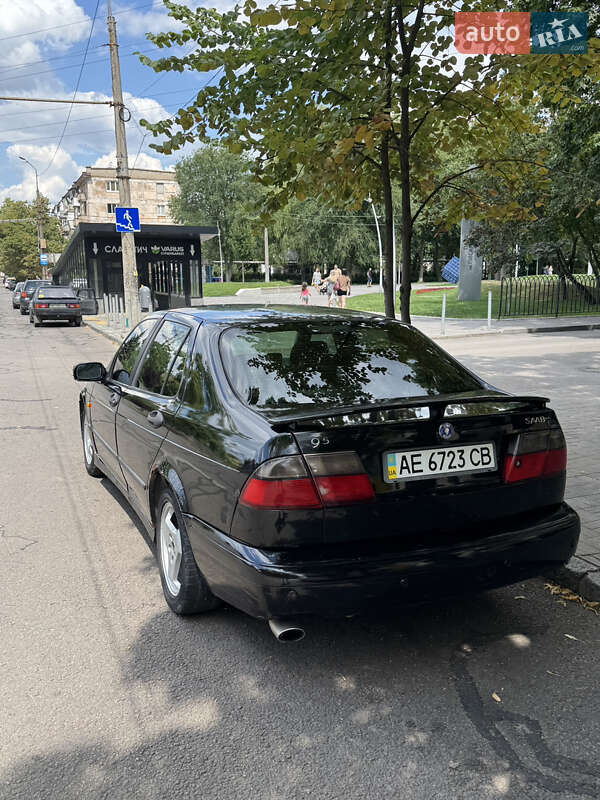Седан Saab 9-5 2000 в Днепре