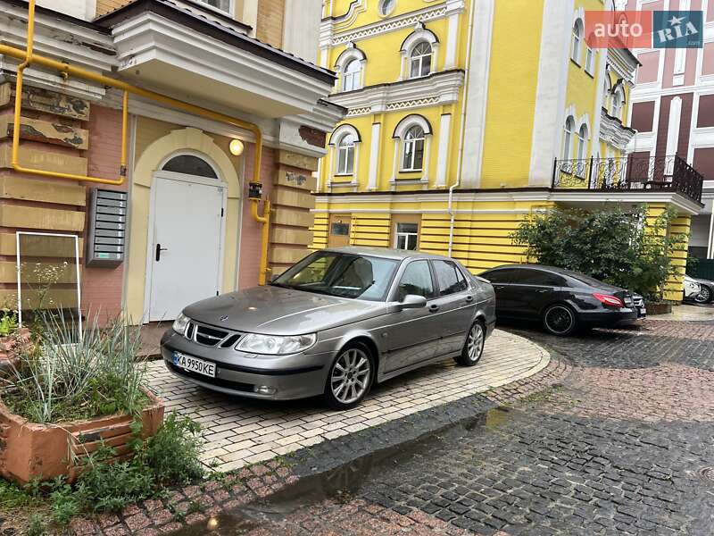 Седан Saab 9-5 2003 в 