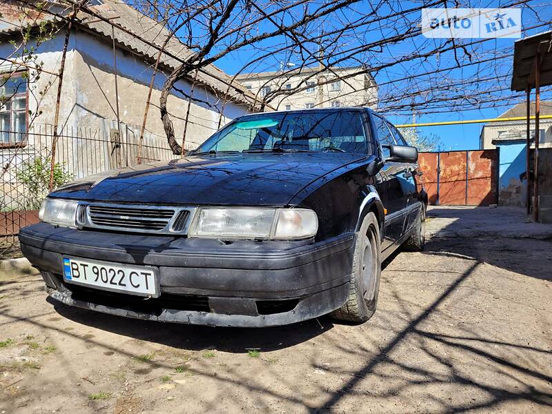 Saab 9000
