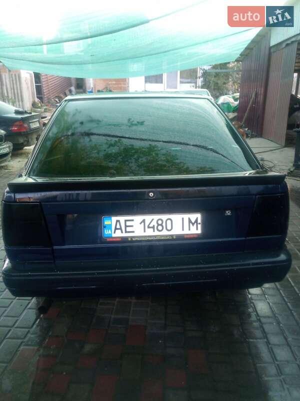 Седан Saab 9000 1989 в Днепре