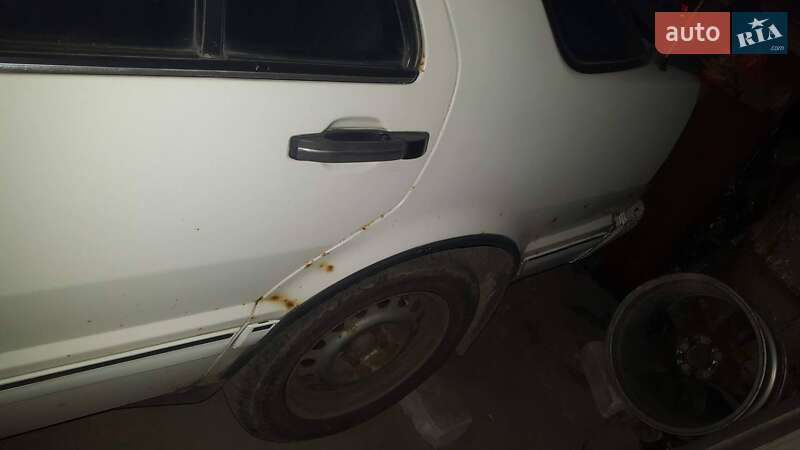 Хетчбек Saab 9000 1992 в Дніпрі