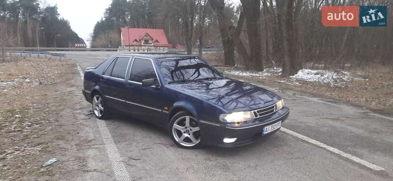 Хетчбек Saab 9000 1992 в Баришівка