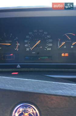 Хэтчбек Saab 9000 1987 в 