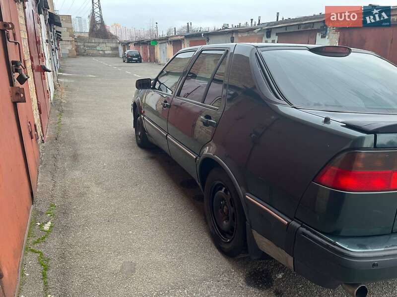 Хетчбек Saab 9000 1991 в Києві